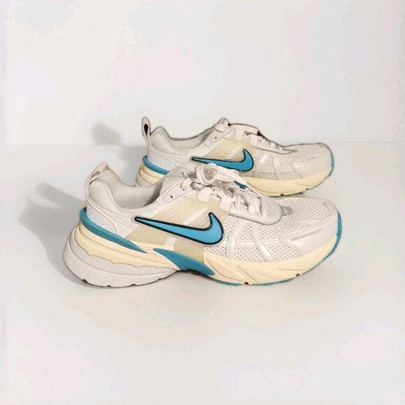 Size 7.5 - Nike V2K Run White Dusty Cactus W - Picture 3 of 6